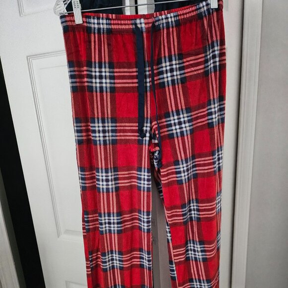 PJ Set (2) - Red Plaid Pants and Solid Shirts Long sleeve - Picture 4 of 9